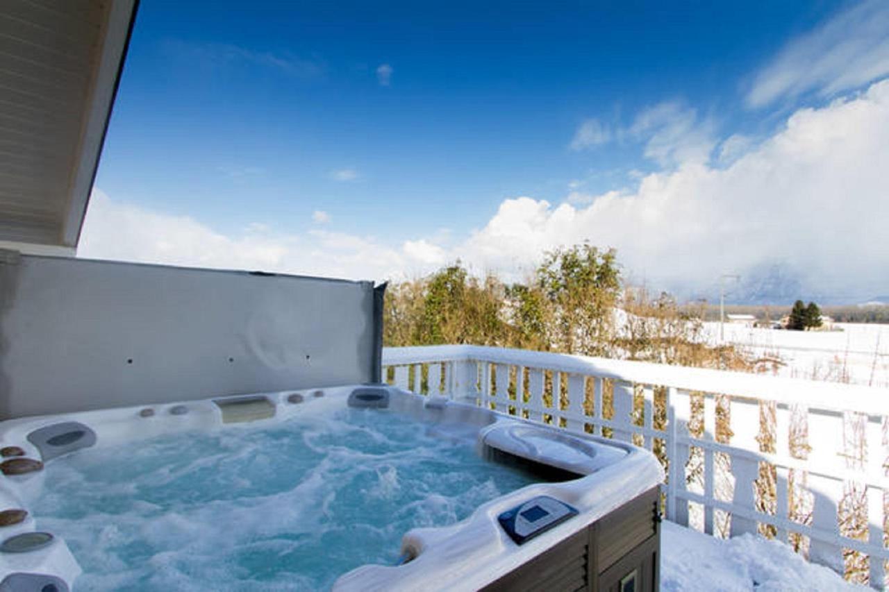 Les Evouettes B&B Mon Reve, Petit Dejeuner Bio, Jacuzzi מראה חיצוני תמונה